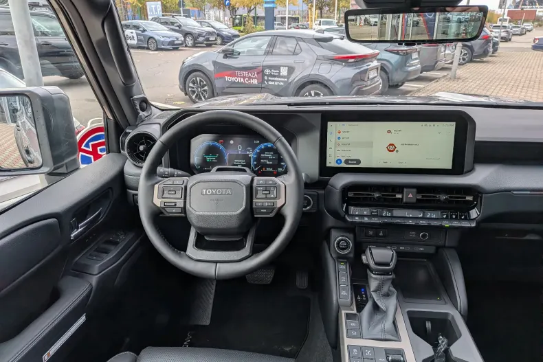 Toyota Land Cruiser din 2026 cu 4 km - oferta TOY266382 - foto 9