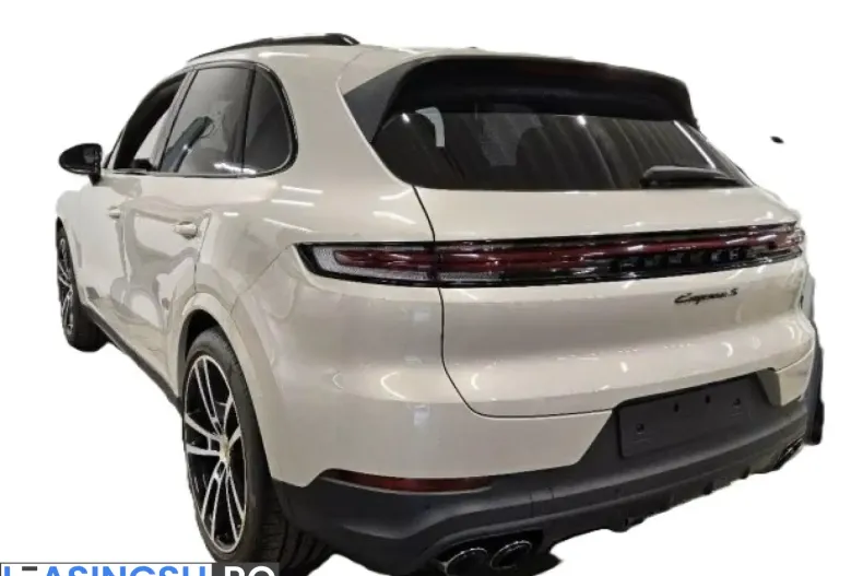 Porsche Cayenne din 2023 cu 5.400 km - oferta POR266696 - foto 4