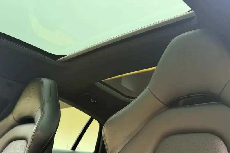 Porsche Panamera din 2021 cu 74.565 km - oferta POR266757 - foto 10