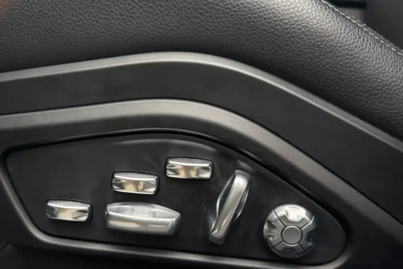 Porsche Panamera din 2021 cu 74.565 km - oferta POR266757 - foto 11