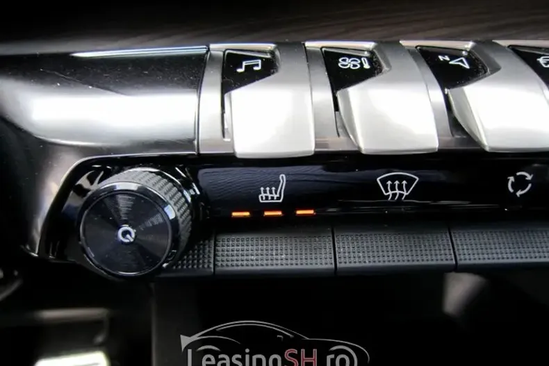 Peugeot 5008 din 2021 cu 153.913 km - oferta PEU103249 - foto 28