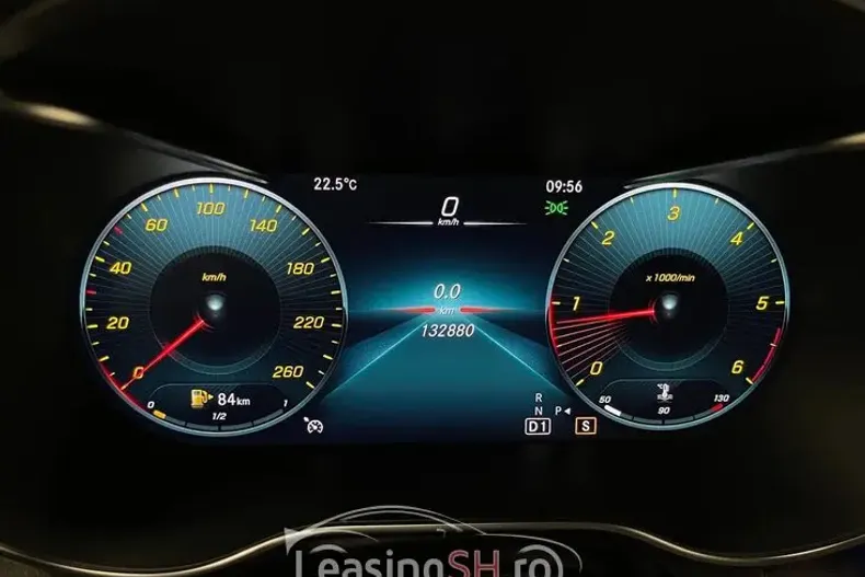 Mercedes-Benz 220 din 2021 cu 132.880 km - oferta MER102980 - foto 4