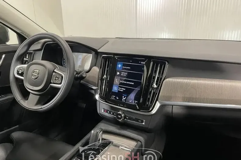 Volvo V90 din 2021 cu 103.132 km - oferta VOL101908 - foto 20