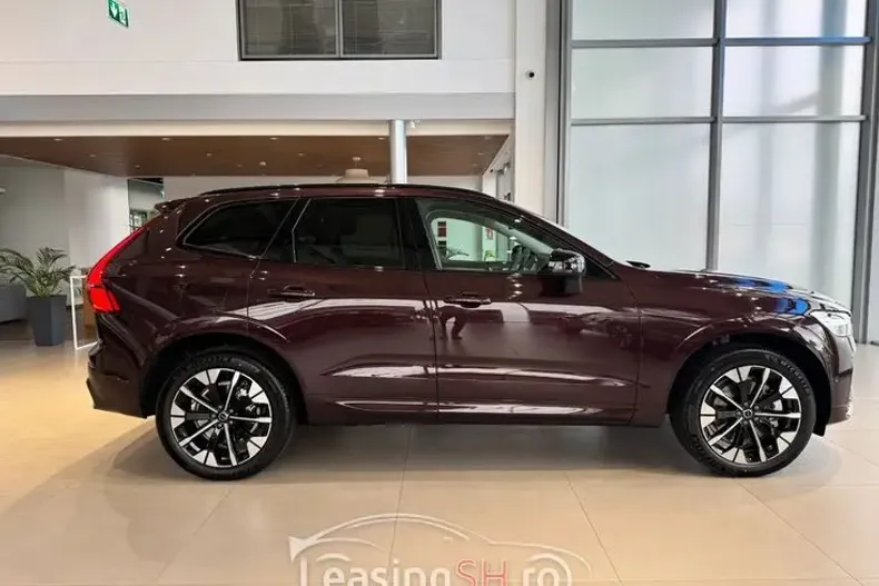 Volvo XC60 din 2025 cu 10 km - oferta VOL102727 - foto 12