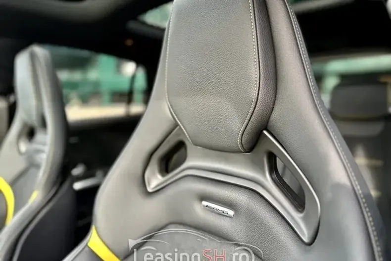 Mercedes-Benz 45 AMG din 2022 cu 9.900 km - oferta MER96369 - foto 11