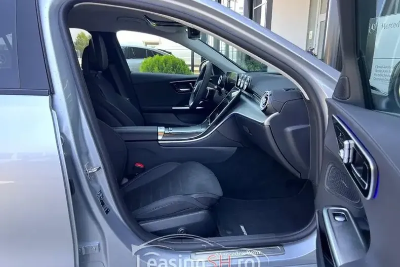 Mercedes-Benz 300 din 2024 cu 10.000 km - oferta MER102513 - foto 4