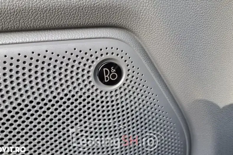 Ford Tourneo Custom din 2025 cu 1 km - oferta FOR93448 - foto 40