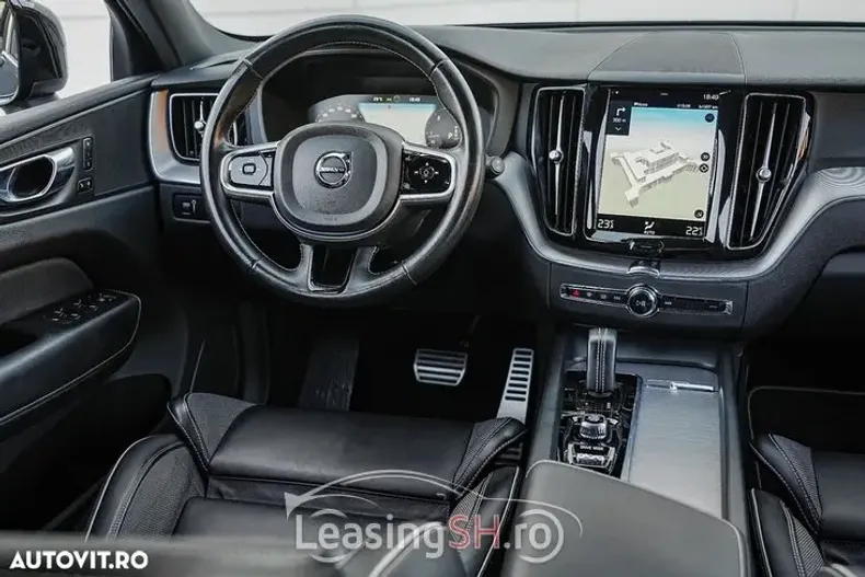 Volvo XC60 din 2021 cu 85.670 km - oferta VOL101793 - foto 2
