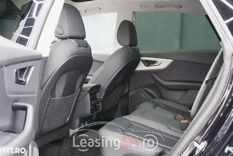 Audi Q8 din 2020 cu 96.861 km - oferta AUD100311 - foto 6