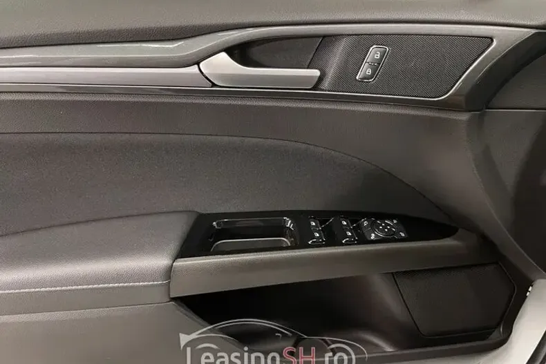 Ford Mondeo din 2021 cu 104.769 km - oferta FOR102435 - foto 4