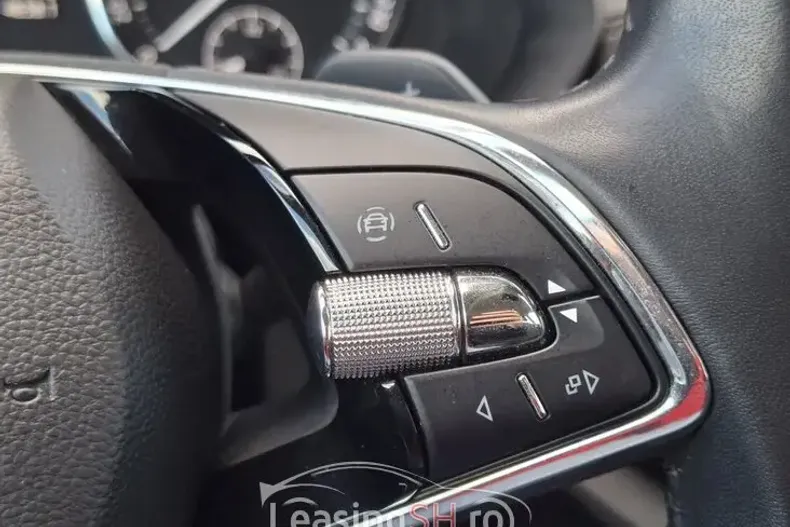 Skoda Octavia din 2023 cu 82.152 km - oferta SKO102936 - foto 39