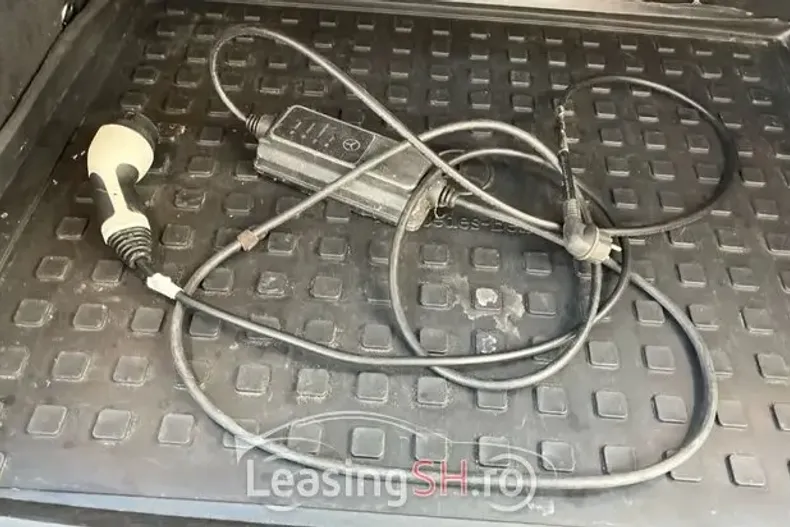 Mercedes-Benz 300 din 2021 cu 89.986 km - oferta MER97784 - foto 13