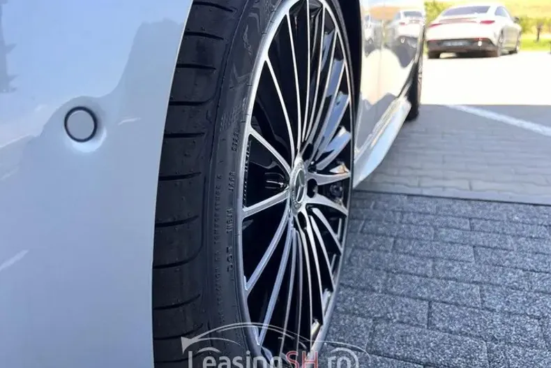 Mercedes-Benz 300 din 2024 cu 10.000 km - oferta MER102513 - foto 12