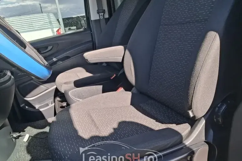Mercedes-Benz Vito din 2023 cu 46.900 km - oferta MER102945 - foto 21