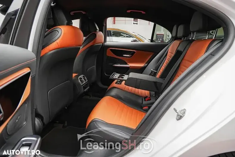 Mercedes-Benz 200 din 2023 cu 20.000 km - oferta MER100231 - foto 8