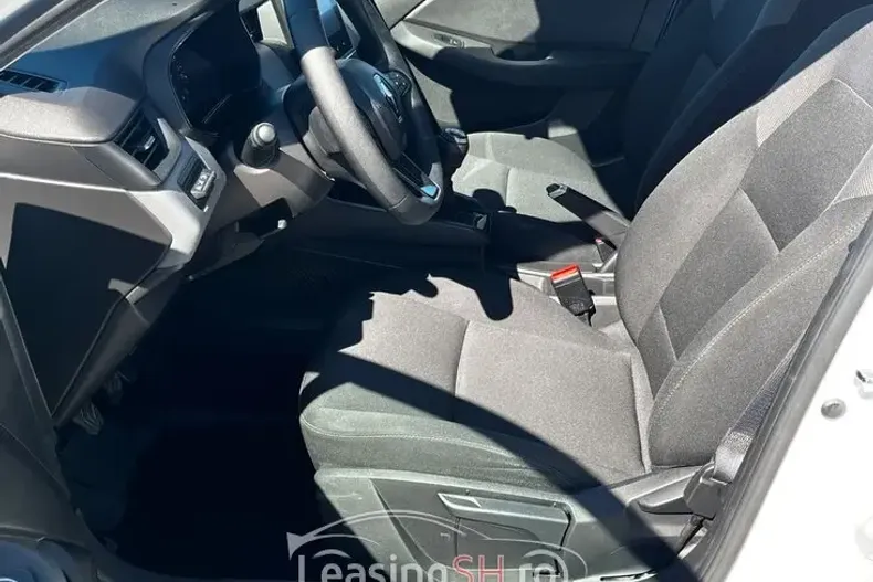 Renault Clio din 2022 cu 68.805 km - oferta REN103128 - foto 24