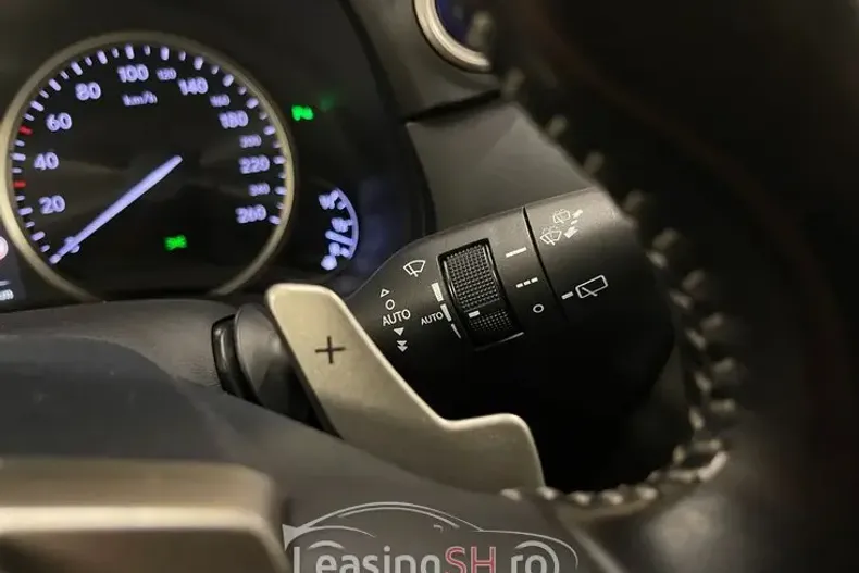 Lexus Seria NX din 2020 cu 95.990 km - oferta LEX103159 - foto 2