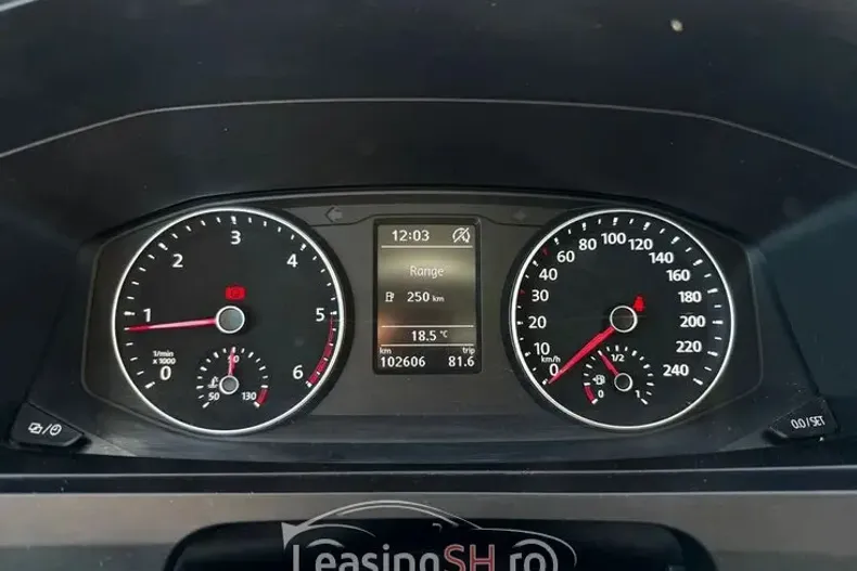 Volkswagen Caravelle din 2019 cu 102.606 km - oferta VOL102580 - foto 17