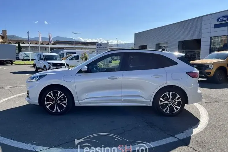 Ford Kuga din 2020 cu 130.851 km - oferta FOR102859 - foto 4