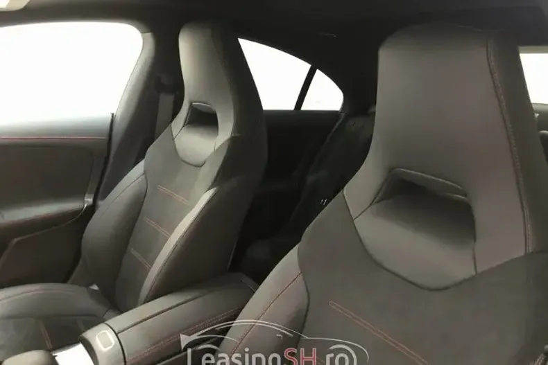 Mercedes-Benz 200 din 2023 cu 3.900 km - oferta MER98345 - foto 4