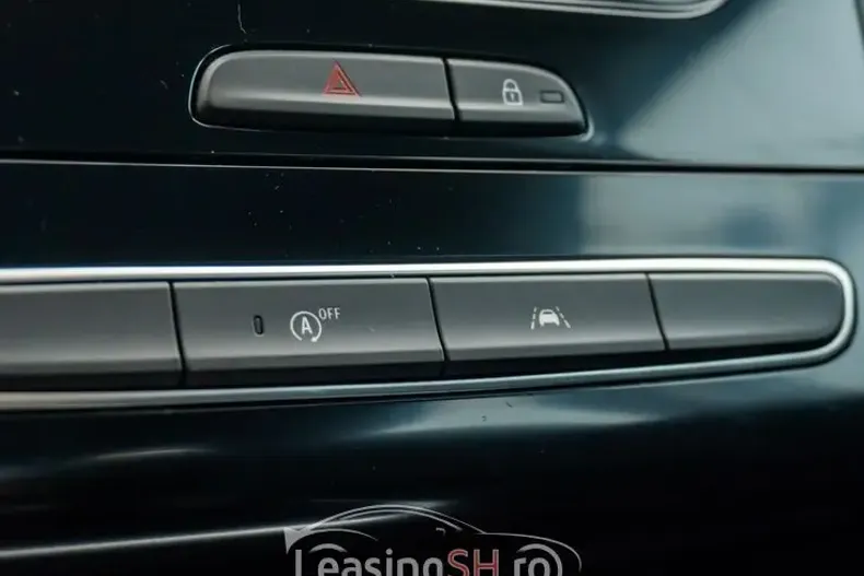 Renault Megane din 2022 cu 81.710 km - oferta REN102698 - foto 40