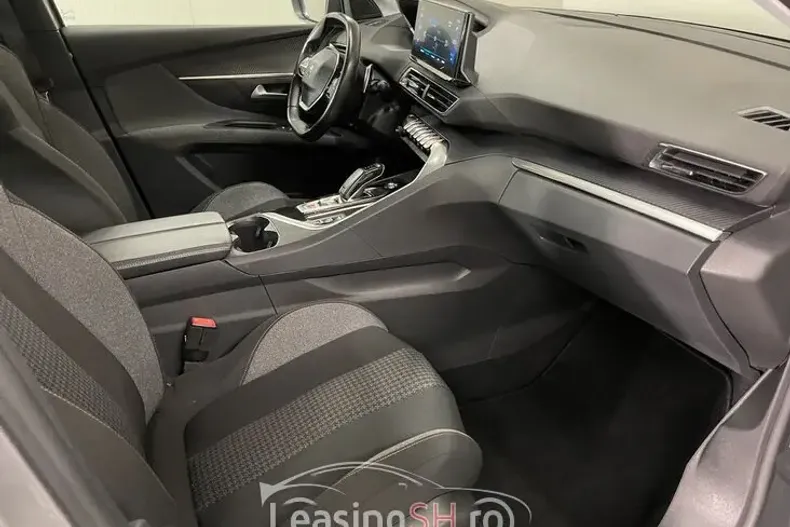 Peugeot 5008 din 2020 cu 80.068 km - oferta PEU102182 - foto 3