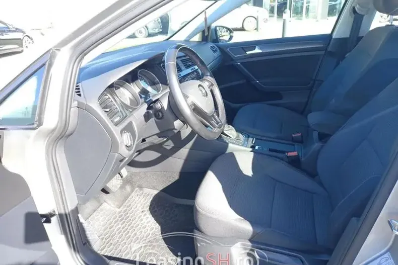 Volkswagen Golf din 2019 cu 72.596 km - oferta VOL102065 - foto 8