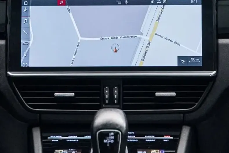 Porsche Cayenne Coupe din 2019 cu 108.000 km - oferta POR95872 - foto 38