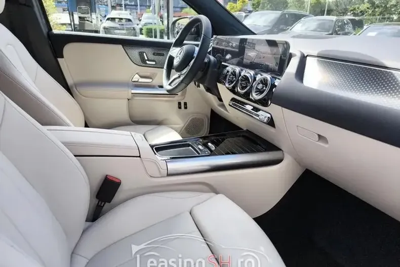 Mercedes-Benz 250 din 2025 cu 6.000 km - oferta MER102156 - foto 11