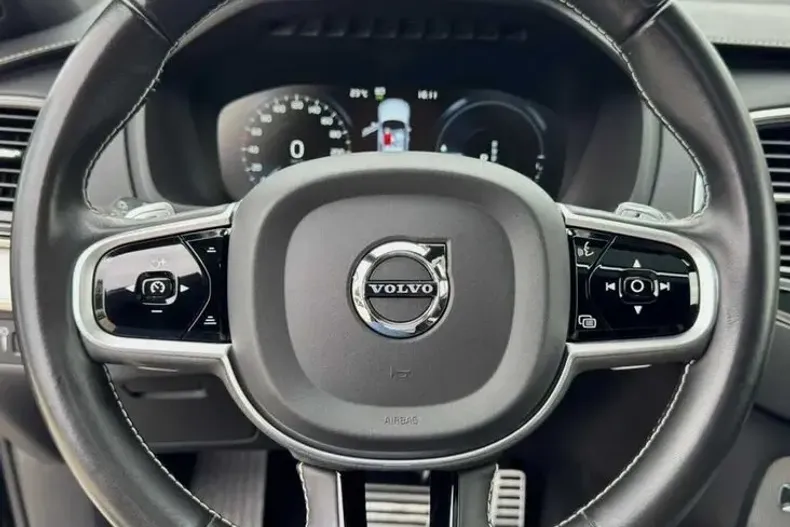 Volvo XC90 din 2020 cu 132.000 km - oferta VOL102740 - foto 4