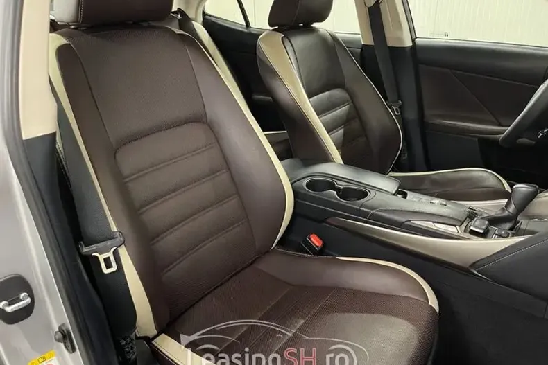 Lexus Seria IS din 2019 cu 168.046 km - oferta LEX103169 - foto 23