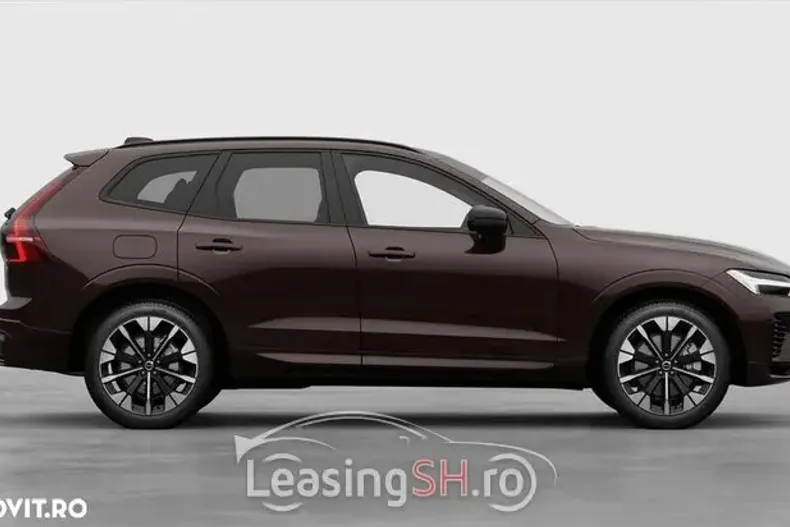 Volvo XC60 din 2025 cu 10 km - oferta VOL100821 - foto 3