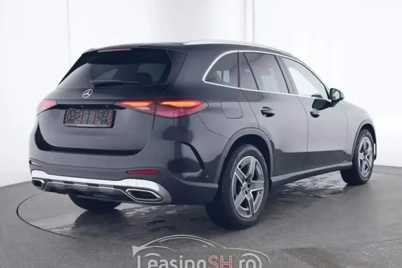 Mercedes-Benz 300 din 2023 cu 6.341 km - oferta MER98168 - foto 2