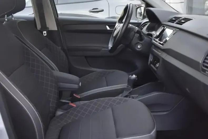 Skoda Fabia din 2021 cu 60.268 km - oferta SKO102264 - foto 37