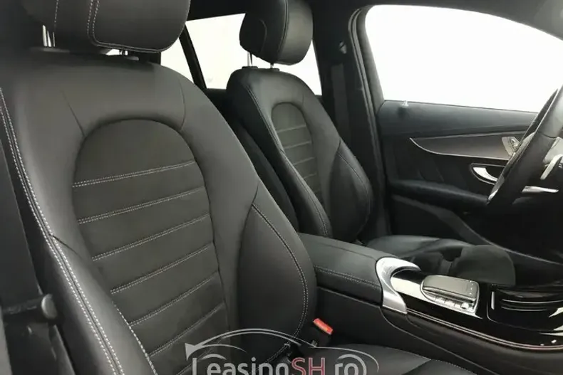 Mercedes-Benz EQC din 2023 cu 4.000 km - oferta MER97825 - foto 17