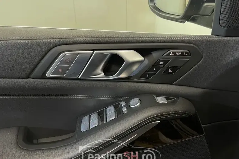 BMW X7 din 2021 cu 99.297 km - oferta BMW102981 - foto 20