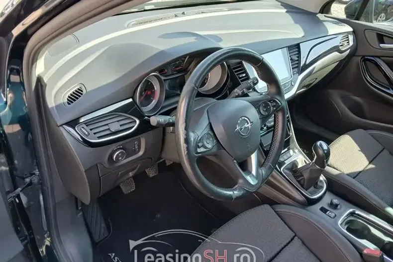 Opel Astra din 2019 cu 111.996 km - oferta OPE103254 - foto 8