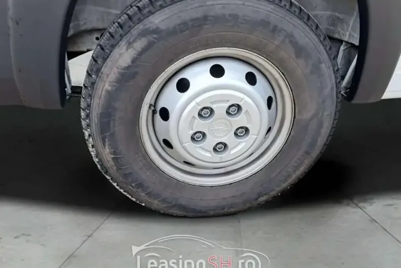 Opel Movano din 2023 cu 12.973 km - oferta OPE100553 - foto 11