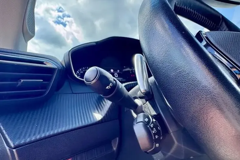 Peugeot 2008 din 2021 cu 144.000 km - oferta PEU102566 - foto 12