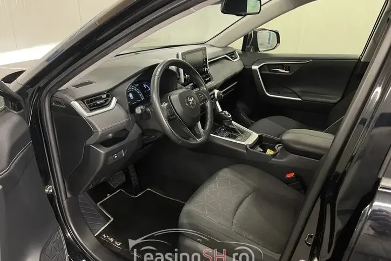 Toyota RAV4 din 2021 cu 97.886 km - oferta TOY102205 - foto 23