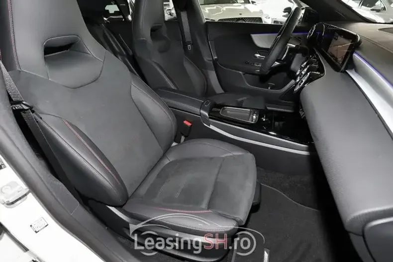 Mercedes-Benz 200 din 2024 cu 10.000 km - oferta MER99037 - foto 11