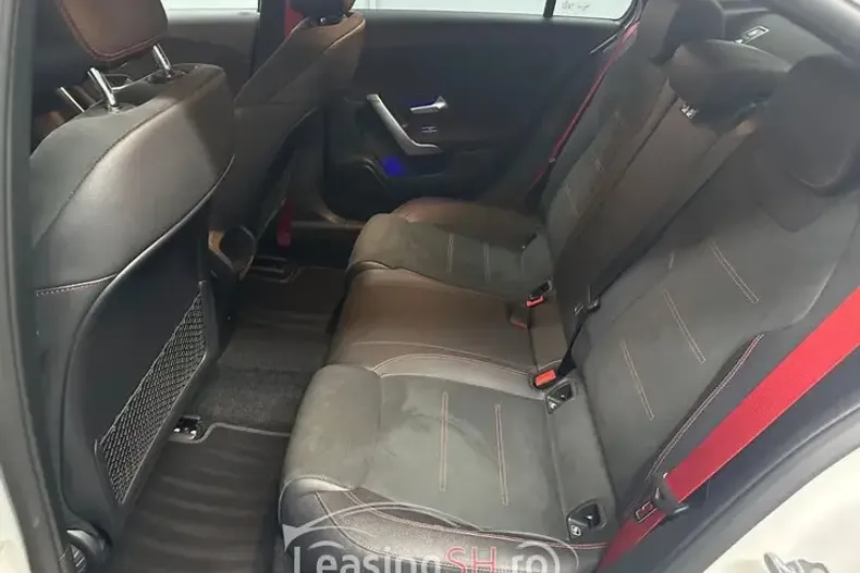 Mercedes-Benz 35 AMG din 2021 cu 66.300 km - oferta MER96965 - foto 11