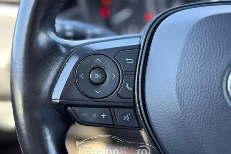 Toyota Corolla din 2020 cu 77.000 km - oferta TOY102997 - foto 8