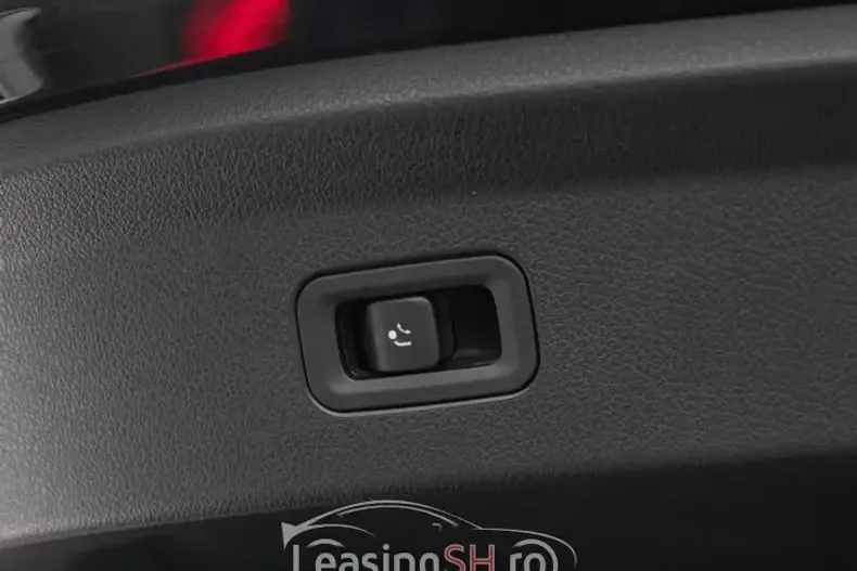 Mercedes-Benz 53 AMG din 2023 cu 9.800 km - oferta MER96715 - foto 18