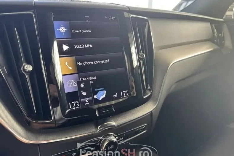 Volvo XC60 din 2020 cu 106.000 km - oferta VOL102401 - foto 14