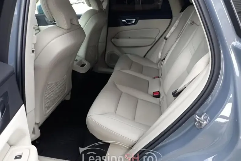 Volvo XC60 din 2022 cu 72.390 km - oferta VOL95920 - foto 28