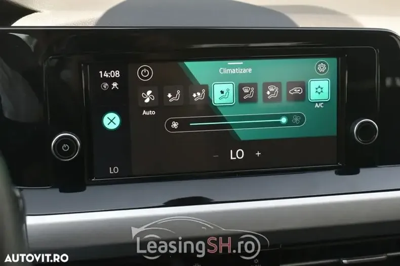 Volkswagen Golf din 2021 cu 23.934 km - oferta VOL95863 - foto 7
