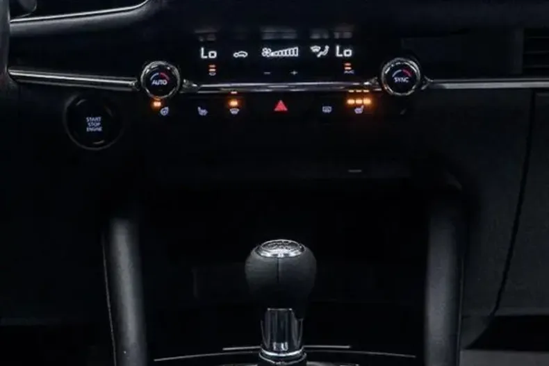 Mazda 3 din 2019 cu 126.350 km - oferta MAZ102674 - foto 6