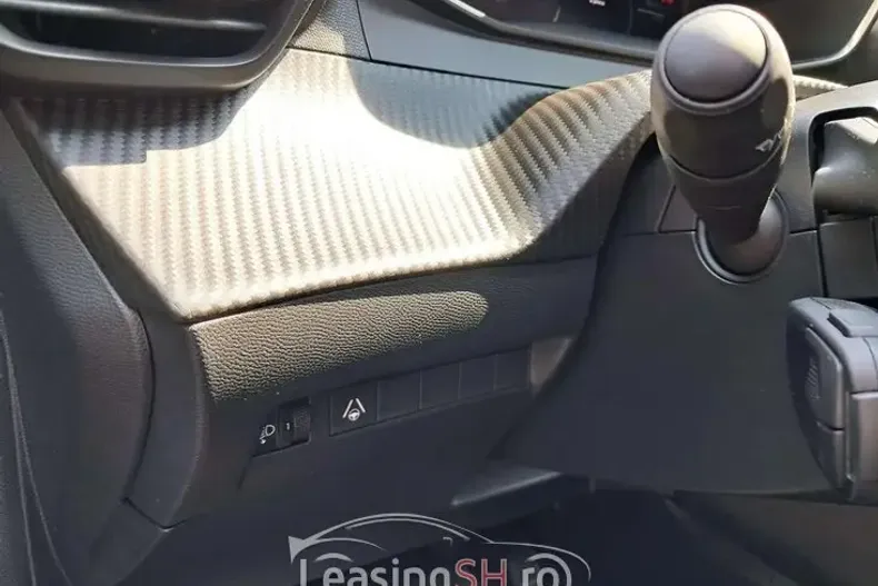 Peugeot 208 din 2024 cu 9.700 km - oferta PEU101217 - foto 6