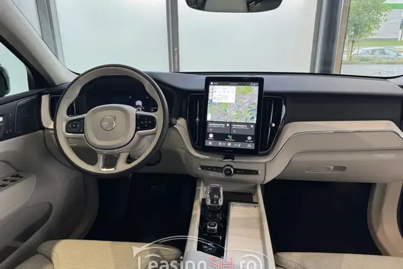 Volvo XC60 din 2025 cu 10 km - oferta VOL102727 - foto 7